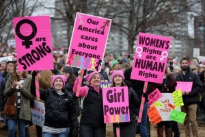 Participants at 2017 Women’s March suggesting unity